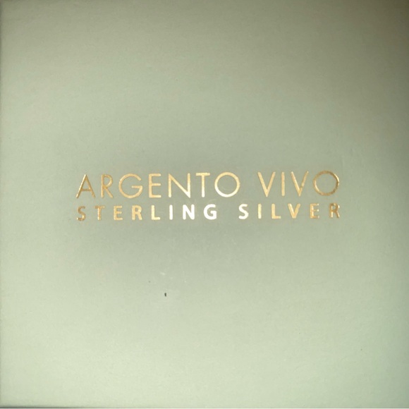 BNIB Argento Vivo 18k Gold-Plated Sterling Silver Mother of Pearl Heart Necklace - Picture 2 of 2